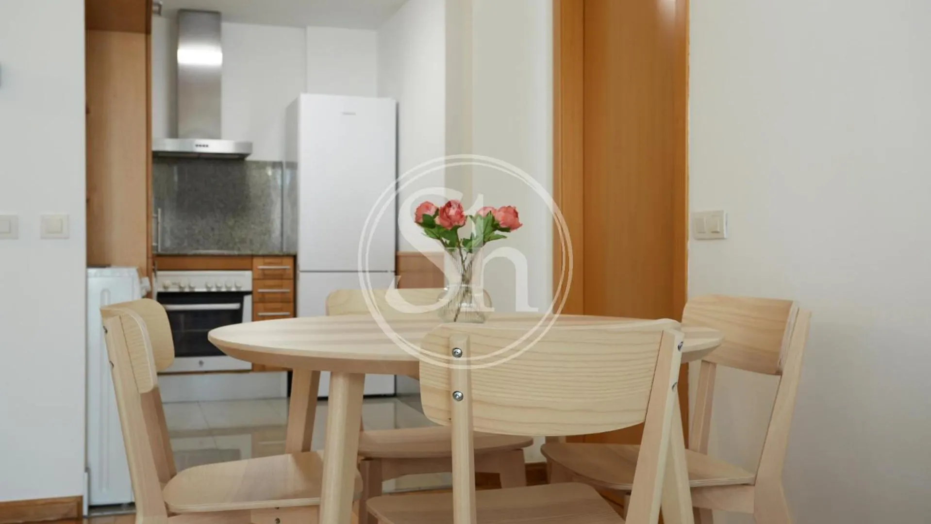 Bonito Alojamiento Cerca De Estacion De Sants Barcelona Apartment